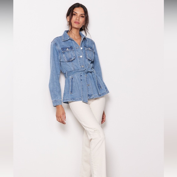 Blank NYC Denim Left On Read Jacket M - Picture 3 of 5